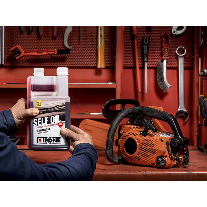 Nhớt 2 thì Ipone Self Oil 1L hương dâu bán tổng hợp - Nhập khẩu Pháp