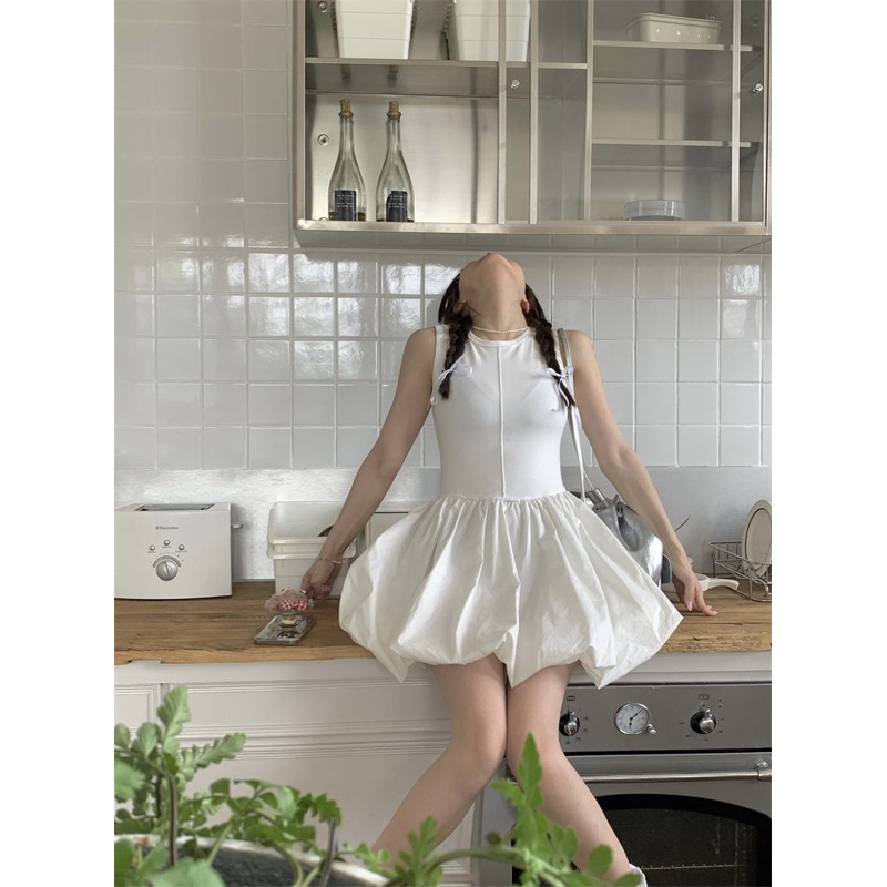 Váy xoè liền áo ba lỗ cực phồng trendy Có sẵn Đen M mặc siêu ôm người