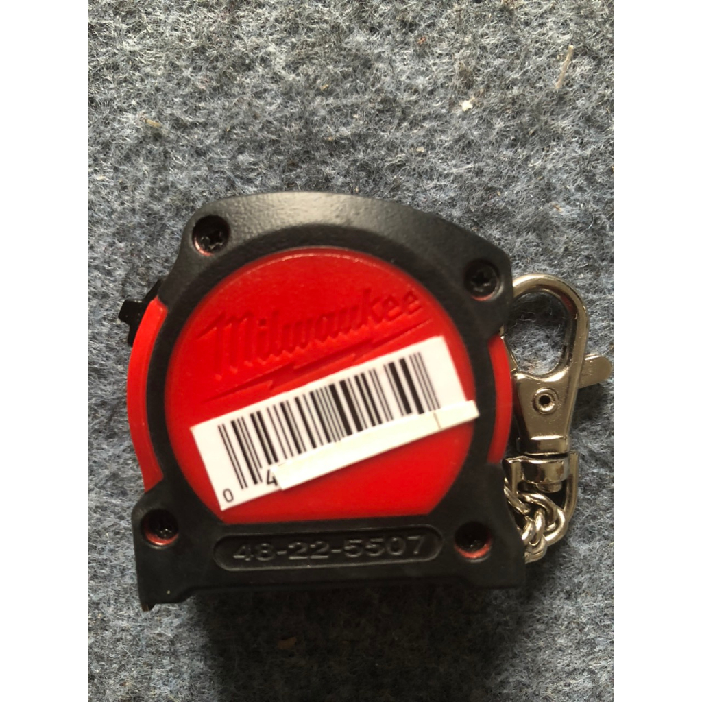 Thước cuộn Milwaukee chính hãng thước dây Mil, đo lường chính xác và linh hoạt Thước có vạch chia rõ ràng, dễ đọc