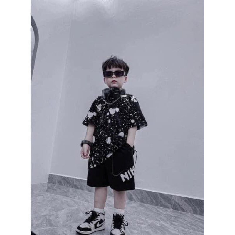 set bộ đen vẩy sơn bé trai