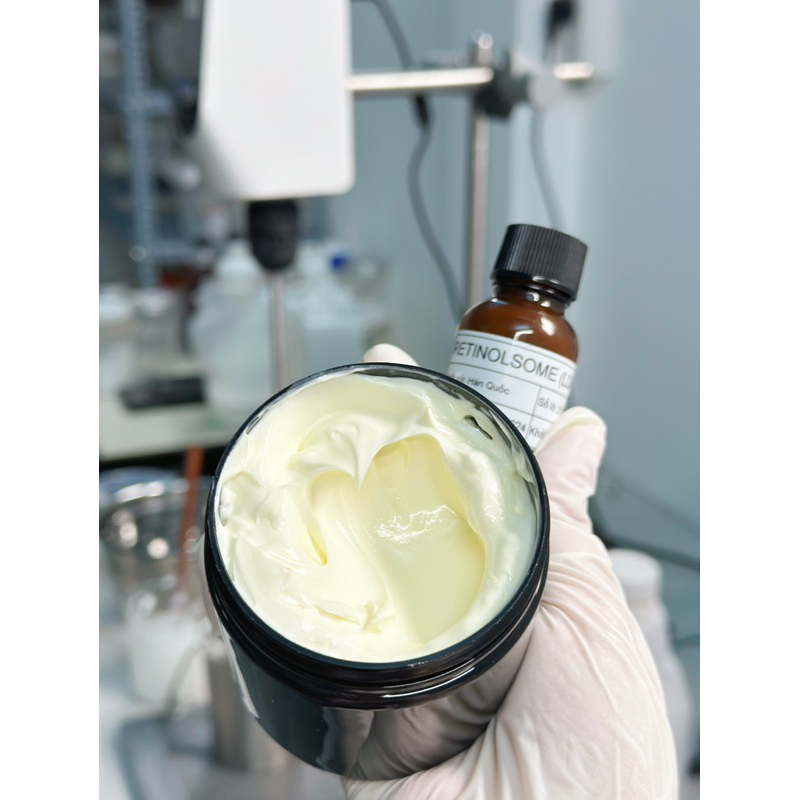 Kem body dưỡng trắng trẻ hoá da RETINOL CREME - Choosebythie