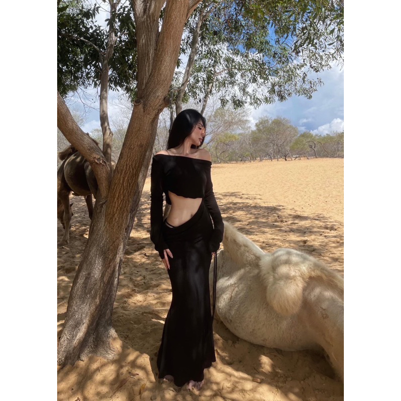 ĐẦM BODY ĐEN TRỄ VAI KHOÉT EO 1 BÊN 🖤
