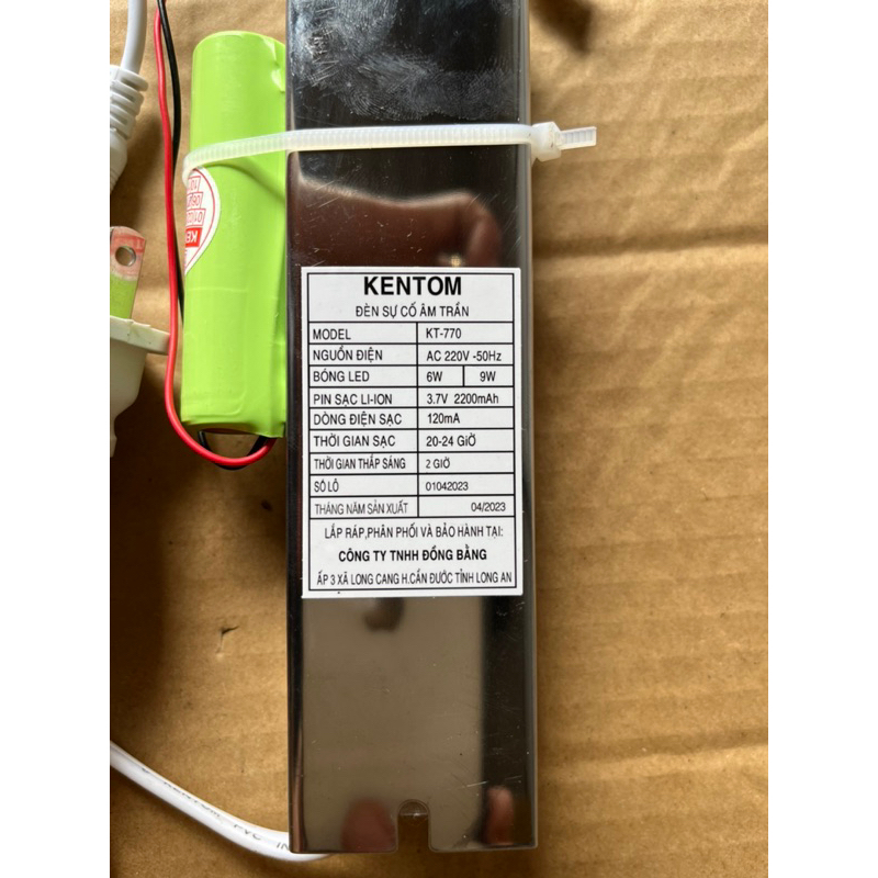 Đèn khẩn cấp âm trần Kentom KT770