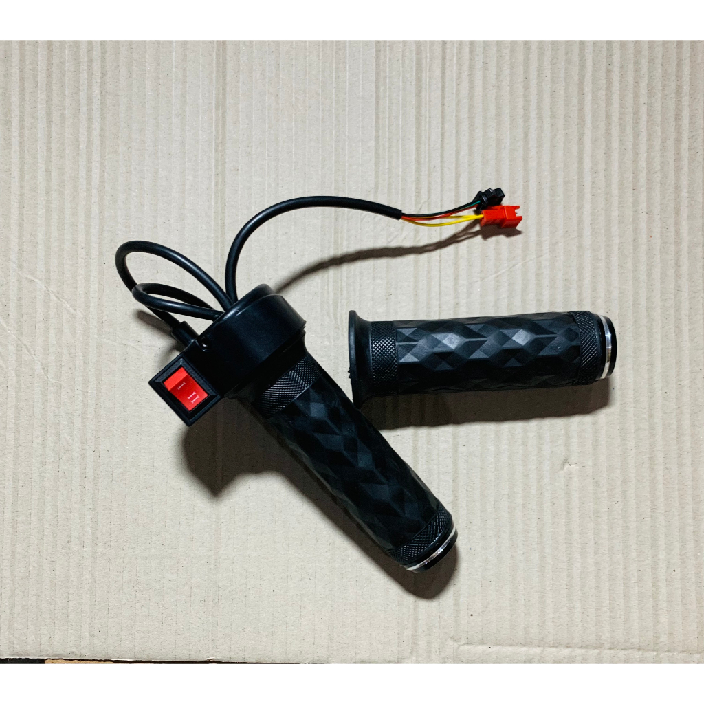 Tay ga xe điện M133, 133s,lắp mọi loại xe