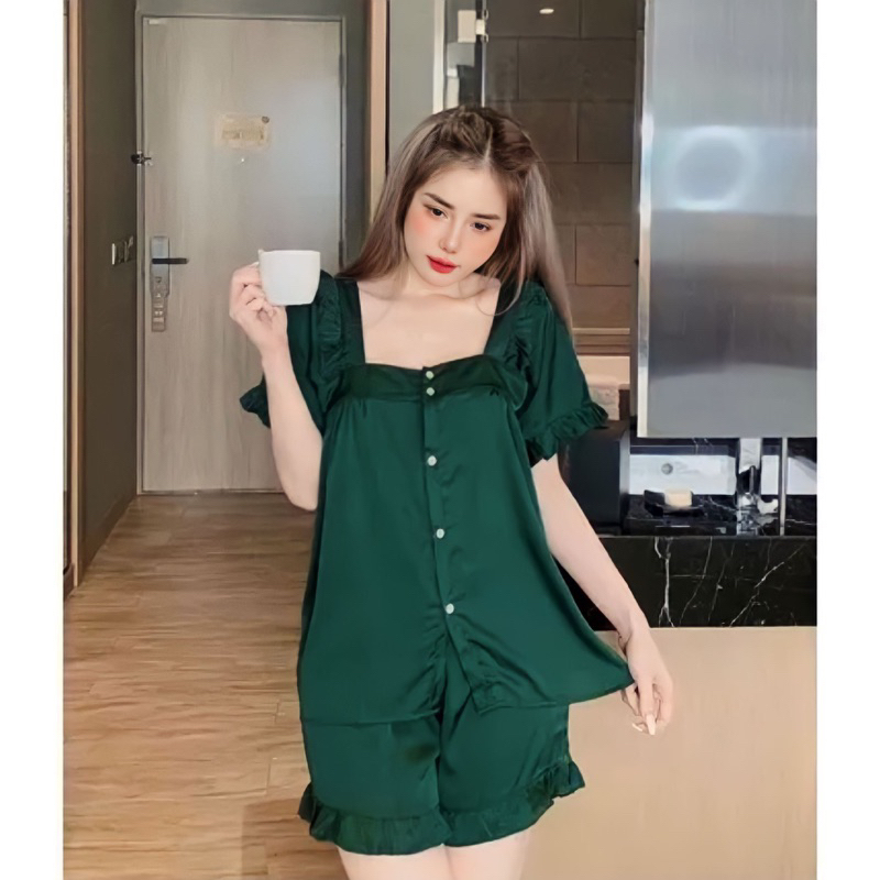 Bộ Ngủ pijama Hồng cổ vuông tay cộc quần đùi chất kate thái