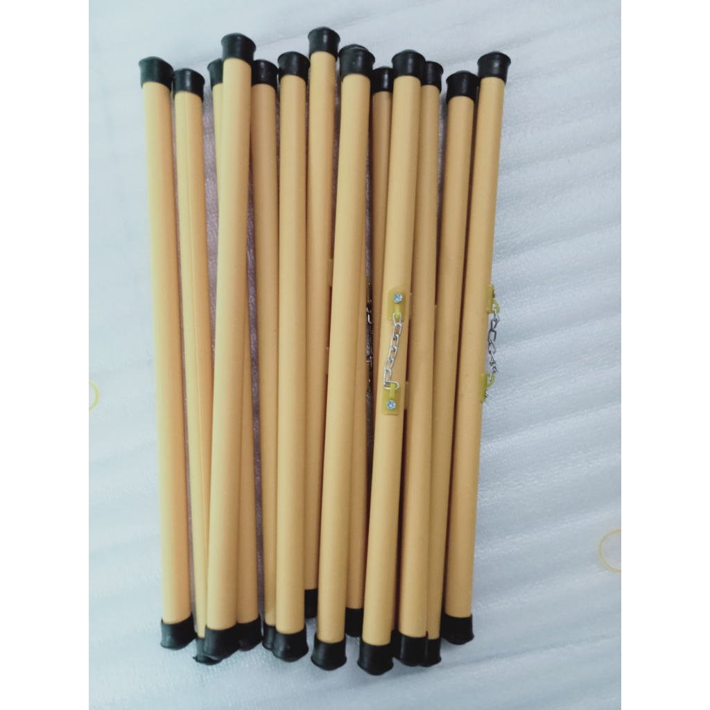 Ống sáo nẹp nhựa 70 cm treo tranh ,ảnh ,thư pháp câu đối