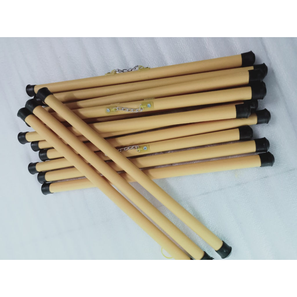 Ống sáo nẹp nhựa 70 cm treo tranh ,ảnh ,thư pháp câu đối