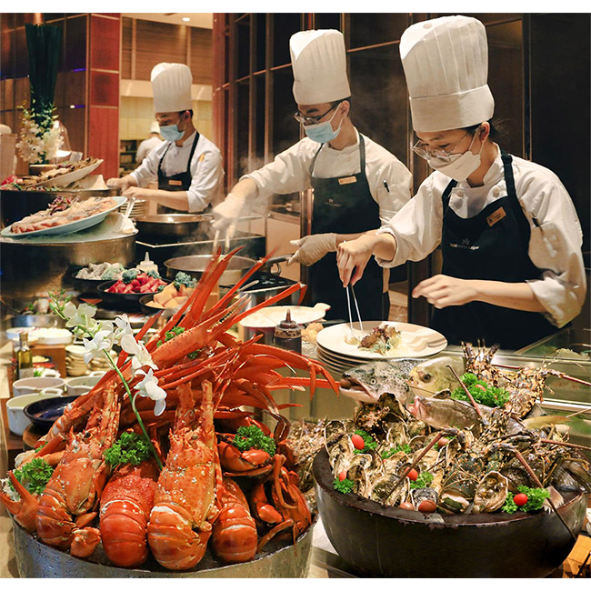 HCM [E-Voucher] Hotel Nikko Saigon - Buffet Hải Sản Tôm Hùm Cao Cấp + Rượu Vang