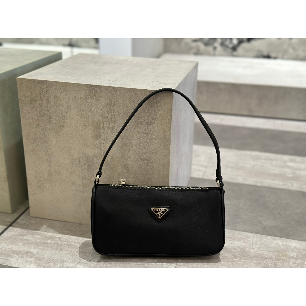 TÚI PRADA POCHETTE SZ23