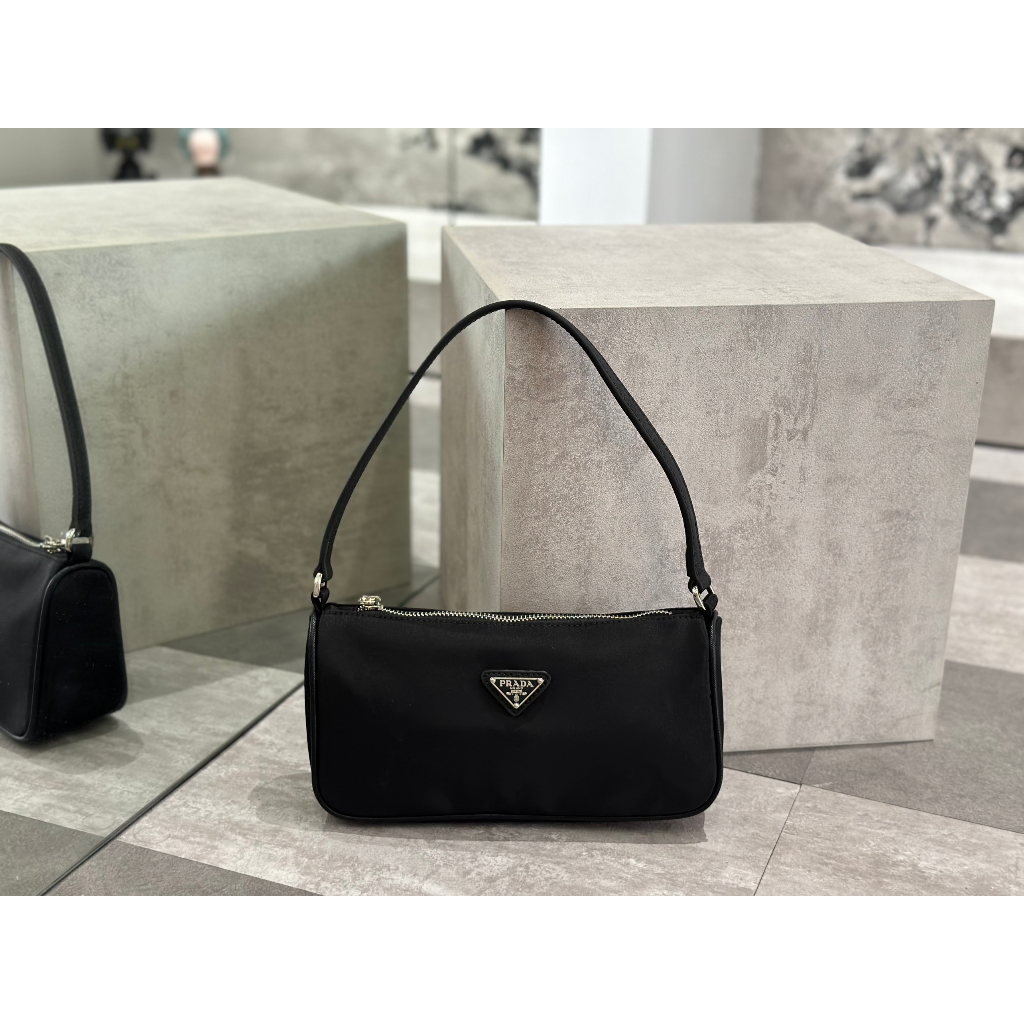 TÚI PRADA POCHETTE SZ23