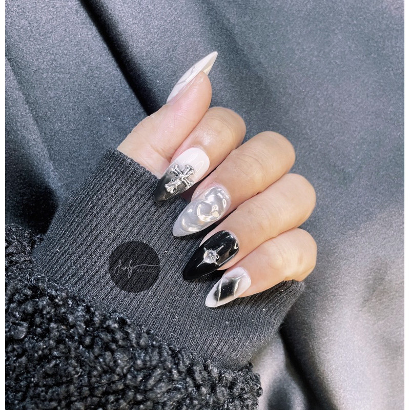 Nailbox Thiết Kế Thánh Giá 93