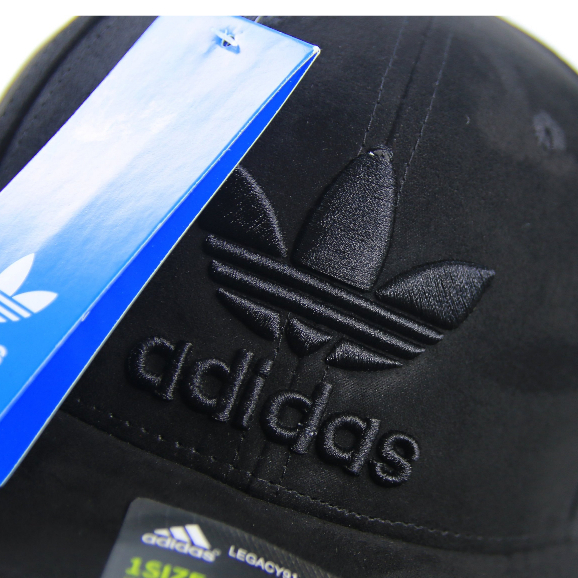 NÓN THÊ THAO A DI DAS DA LỘN XỊN XÒ 2 MÀU ĐEN NHÁM KHOÁ CÀI XỊN CHUẨN STORE