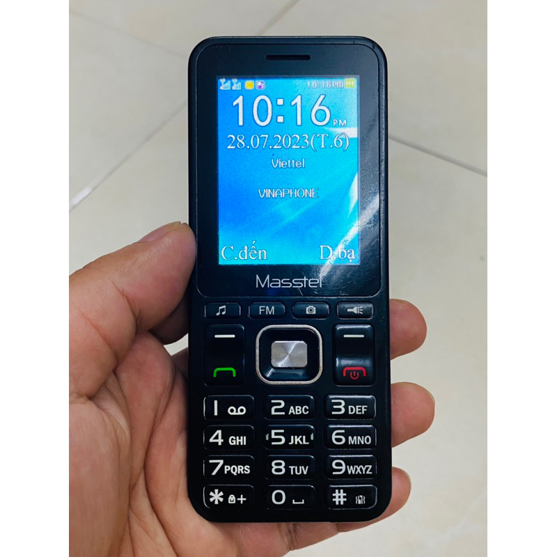 Điện thoại Masstel Izi 206 bản 2 sim zin tem nghe gọi st