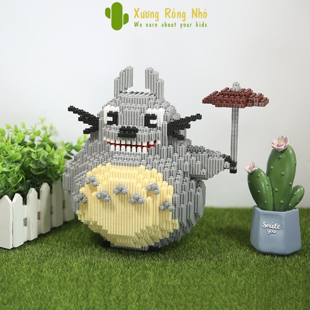 Mô hình lắp ráp totoro cầm ô, Mô hình totoro Xương Rồng Nhỏ