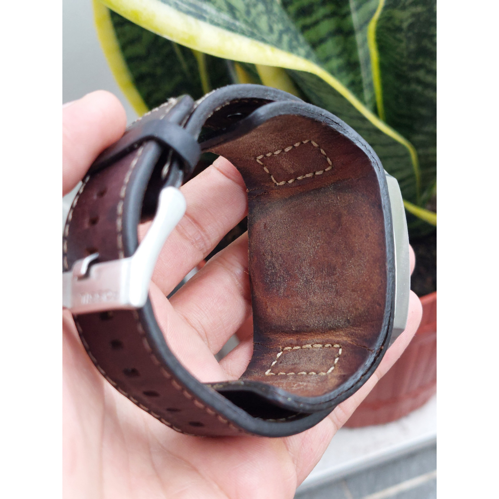 Đồng hồ nam Fossil mặt nâu chạy pin hàng si