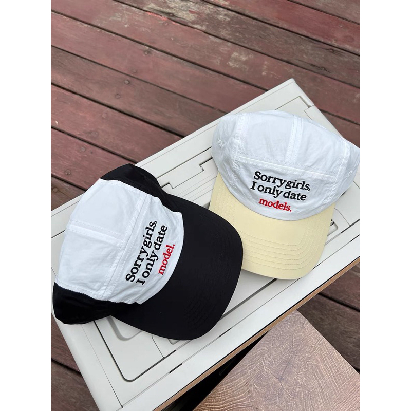 Sorry Girls Caps - Mũ lưỡi chai thể thao unisex