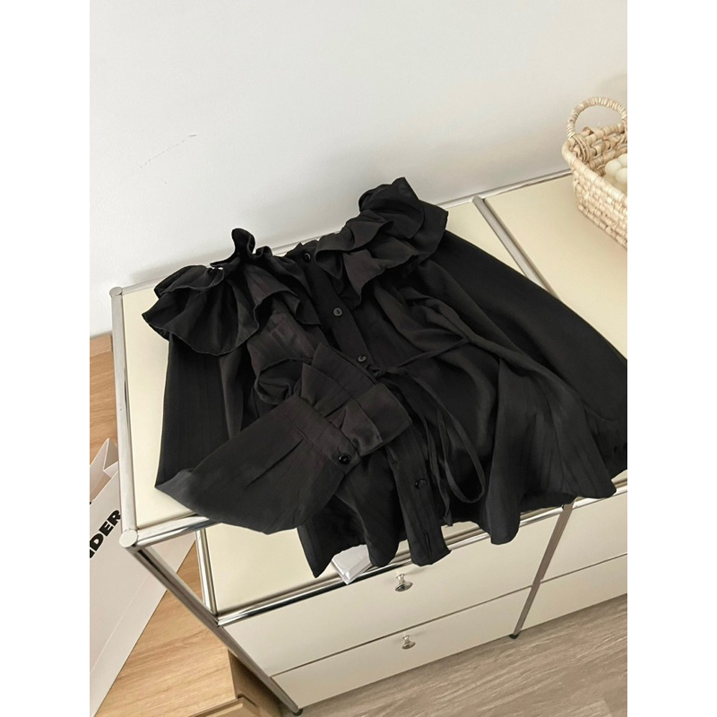 Áo trễ vai bèo tầng tay ngắn chất đũi gân Mai Anh Clothing