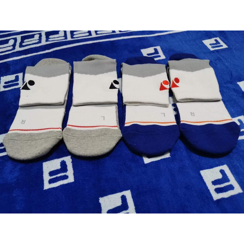 Tất Yonex xịn đế silicon chống trơn