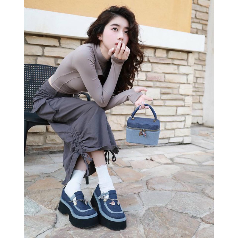 Túi cnk x disney dáng cốp thời trang năng động kèm dây đeo chéo phối đồ phong cách hàng ngày