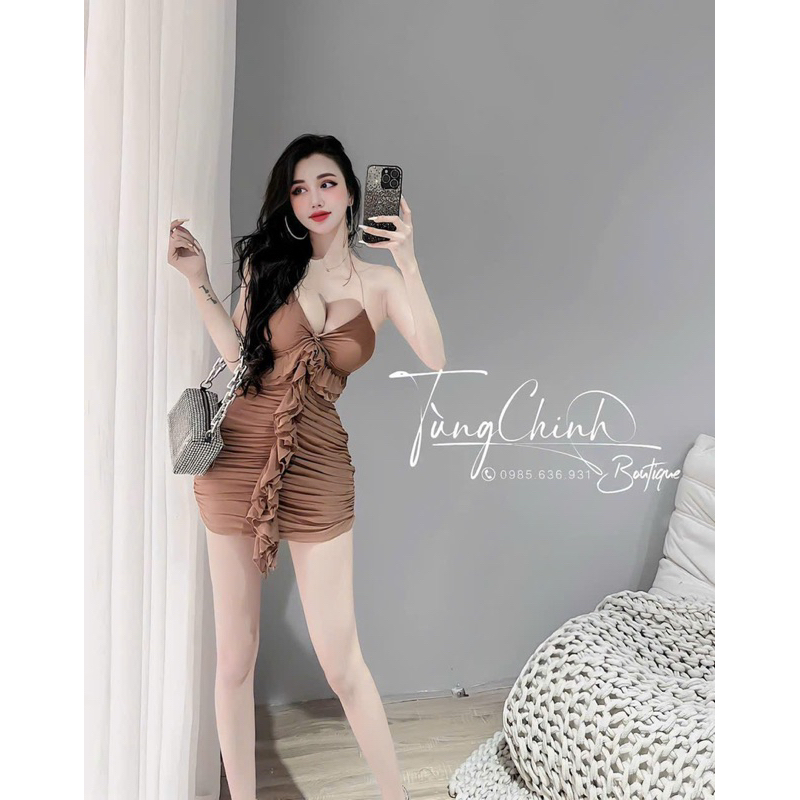 Đầm yếm gân có mút cổ v bèo chữ T xinh sext
