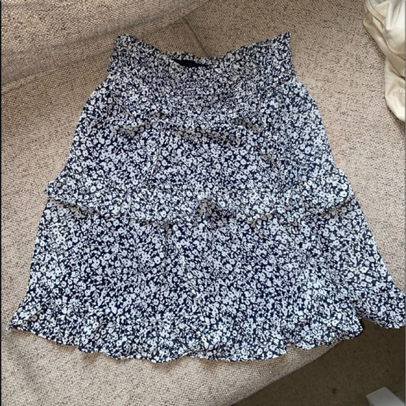 Chân váy voan hoa nhí xếp tầng GIRL SKIRT