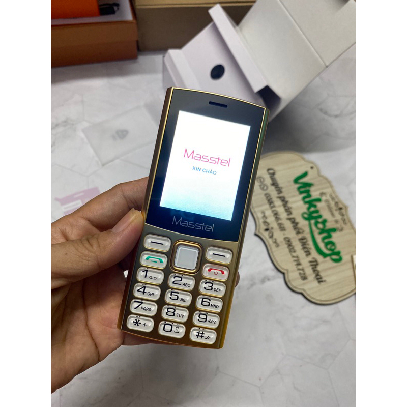 Điện Thoại Masstel Lux 20 4G - Sang trọng - Sạc nhanh Type C - Gọi HD Call - Hàng chính hãng