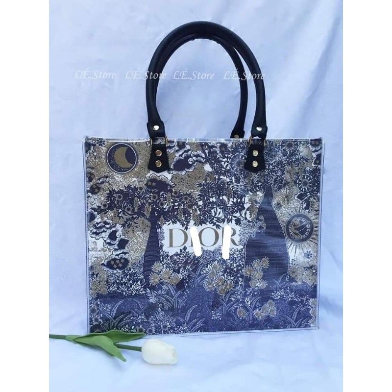 Túi giấy custom size 42 Khóa Kéo