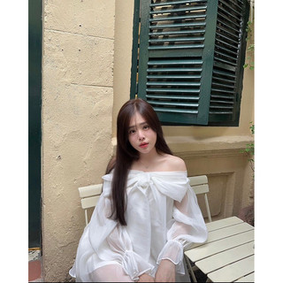 Áo váy trễ vai đính nơ ngực