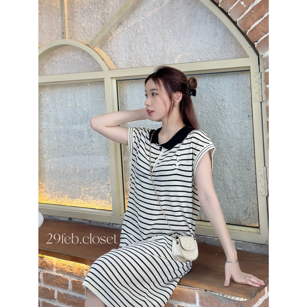 29feb.closet Váy xinh polo thêu hình thỏ phối viền kẻ ngang chất len mongtoghi dáng suông dài - V122