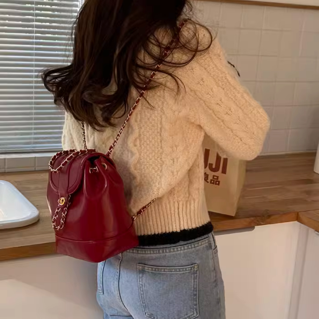 Ba lô da sáp dày dây rút da phối xích màu đen phong cách Hàn Quốc 10052301