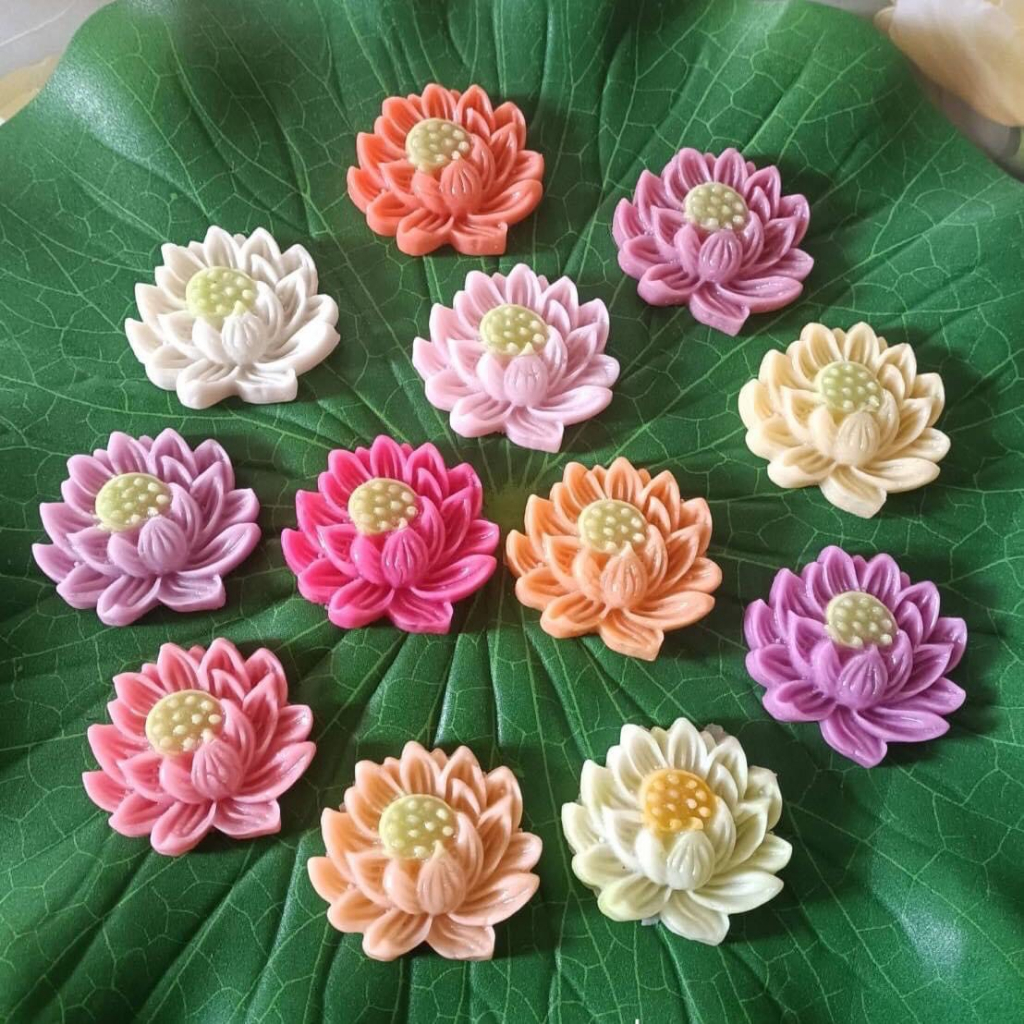 Khuôn hoa sen ép xôi