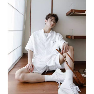 Bộ sơ mi cộc tay thêu chữ chất cotton xốp thái