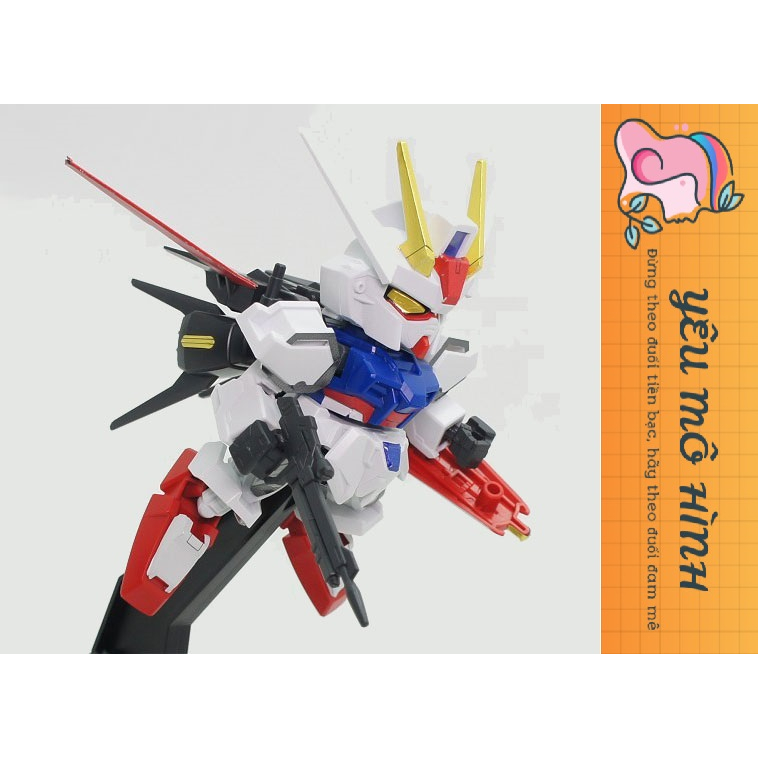 Mô hình Gundam SD Sparkling Soilder Tặng kèm base trưng bày