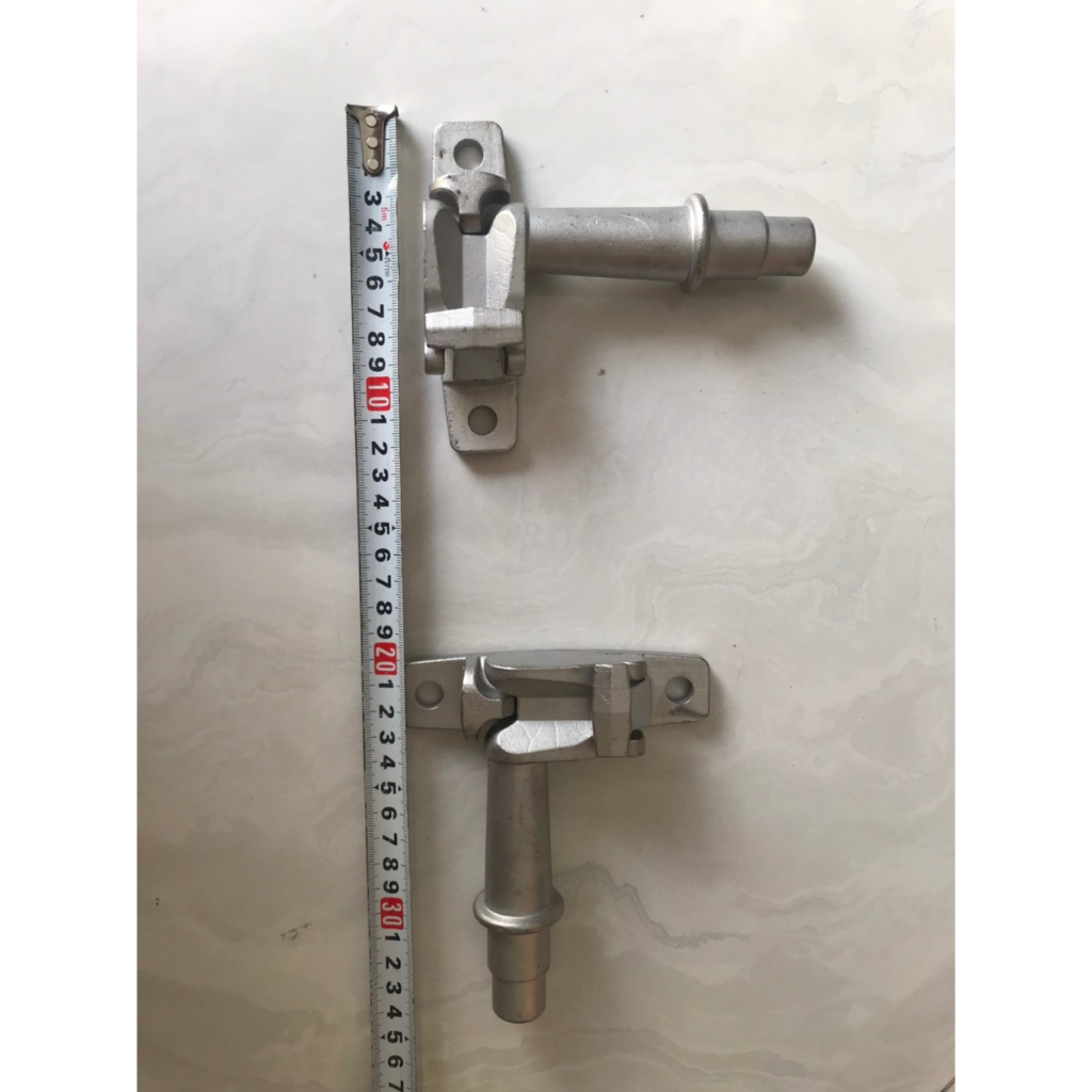 Đá gày cửa thùng xe tải Inox 304 đúc cao cấp