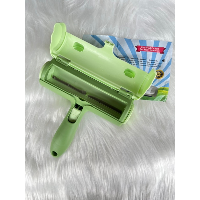 Cây lăn lông tĩnh điện hút sạch lông chó mèo trên bề mặt vải