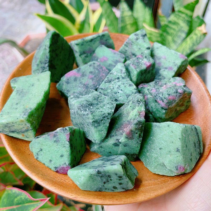 Đá thô Zoisite, Đá thô Ruby Nam Phi, Đá thiên nhiên chưa qua chế tác, Đá năng lượng, Rawstone
