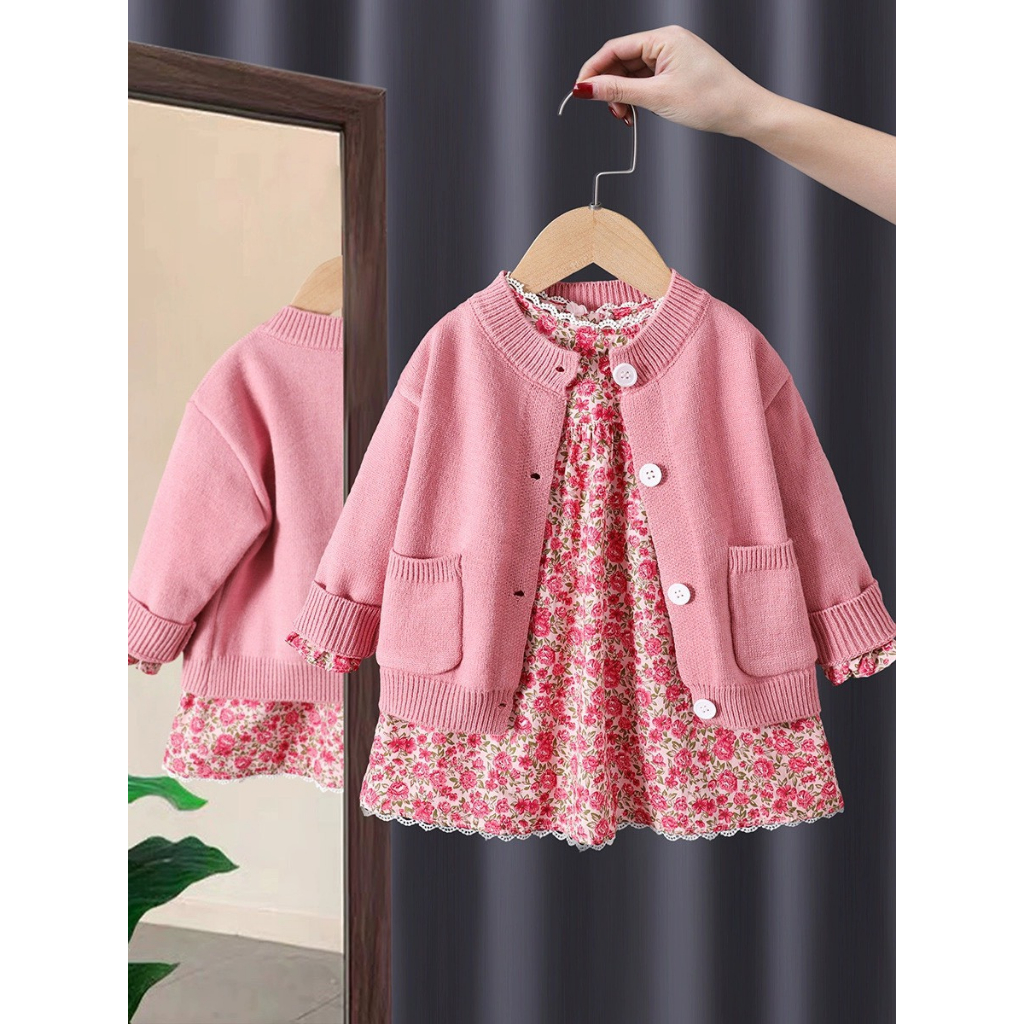 (ORDER) Bộ áo khoác len cardigan cài khuy + Váy hoa nhí dài tay màu hồng thu đông cho bé gái