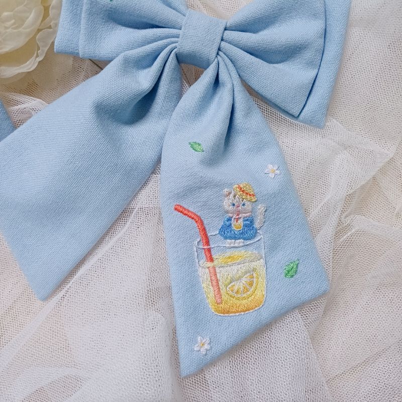 Kẹp tóc thêu tay handmade