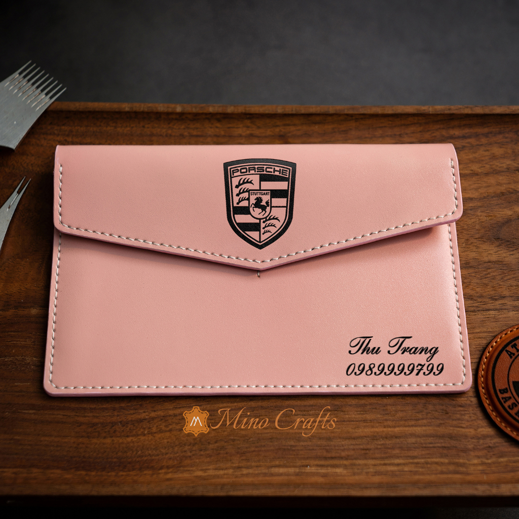 Bao Da Đăng Kiểm Đựng Giấy Tờ Xe Được Chế Tác Bằng Da Thật - Khắc Tên Logo Porsche