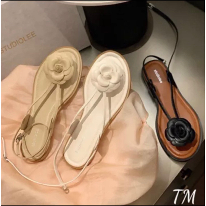 Sandal hoa trà xỏ ngón phong cách tiểu thư
