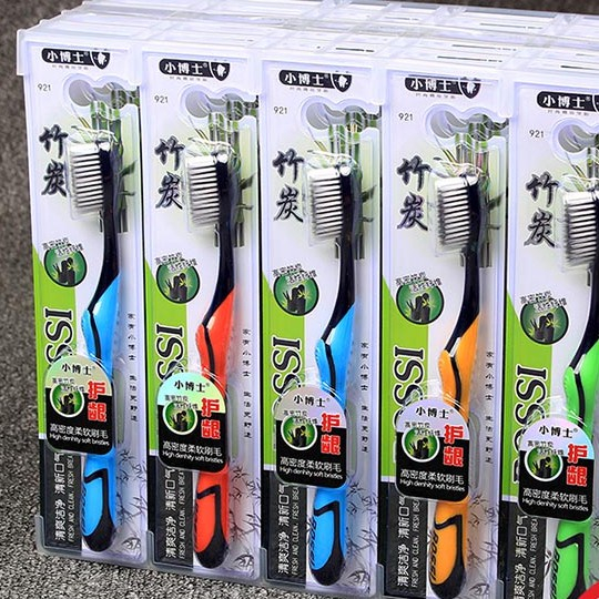 Bàn Chải Đánh Răng - Bàn Chải Than Tre Than Hoạt Tính