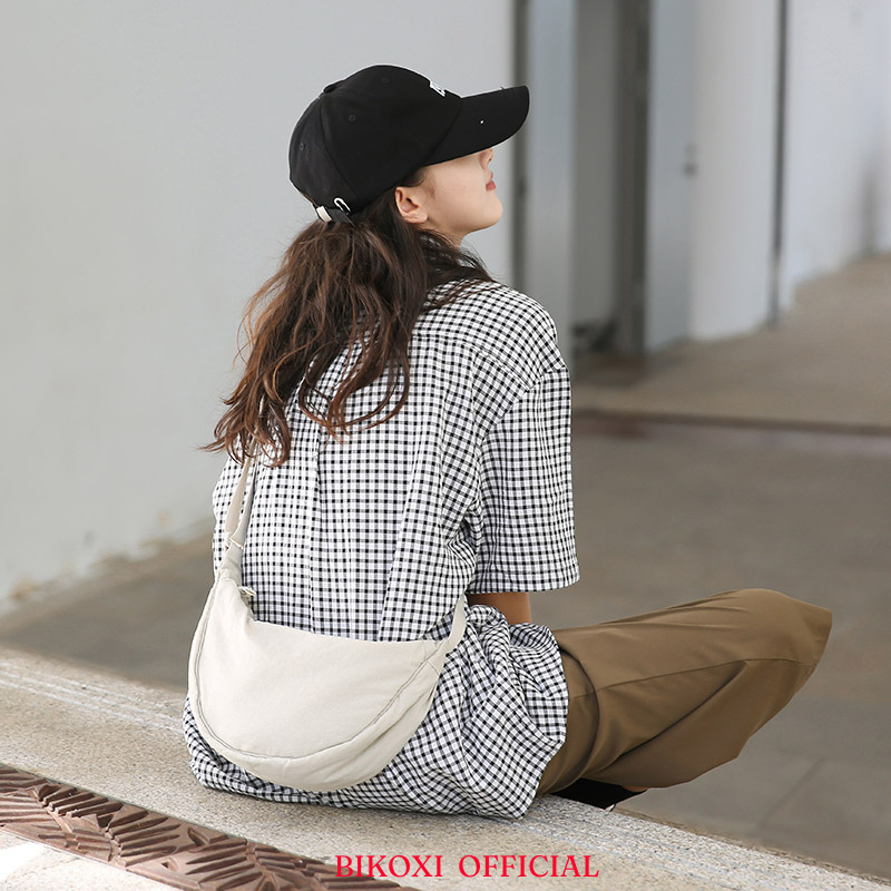 Túi Xách Nữ Đeo Chéo Bikoxi Mẫu Trơn Đơn Giản Cá Tính
