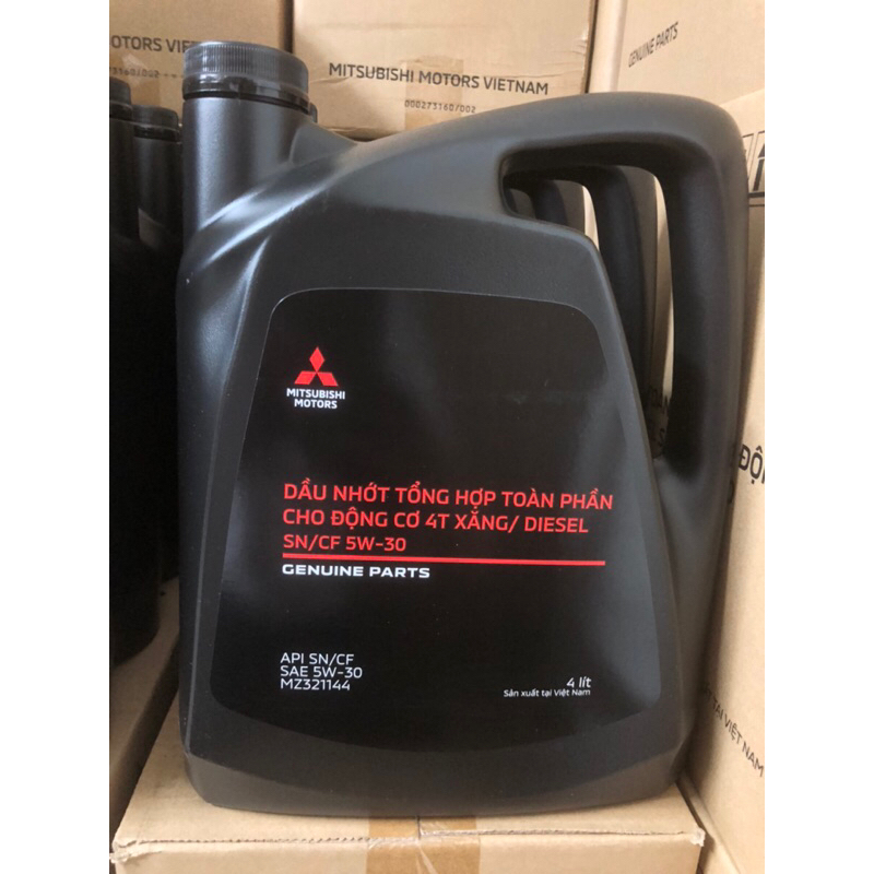 Nhớt 5w30 chính hãng Mitsubishi