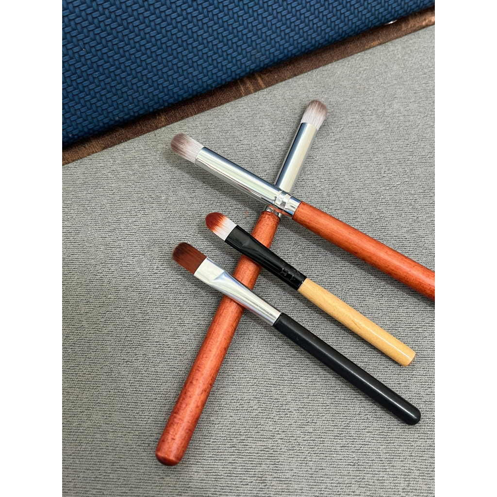 Combo Giá Hời Chổi Lau Dầu, Bụi Bẩn Vệ Sinh Đồng Hồ Đeo Tay