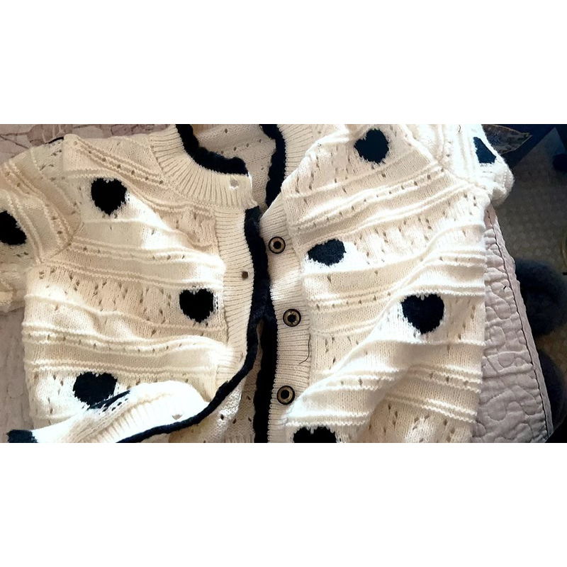 Áo len cadigan bé gái hình trái tim hàng QC