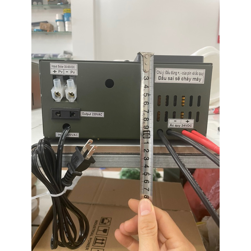 BIẾN TẦN SOLAR Lưu Trữ  24V/1500W