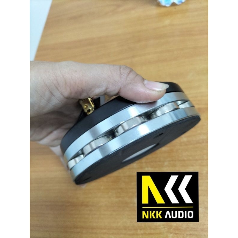 Treble 750 Neo Bi hàng nhập khẩu chính hãng