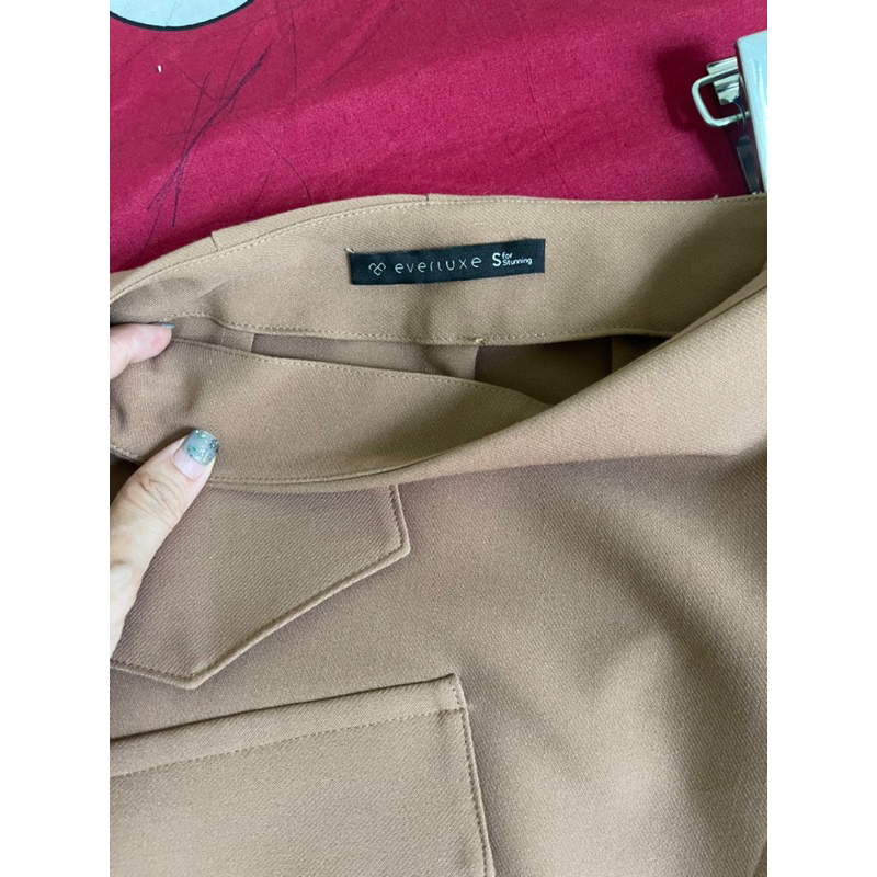 Pass chân váy size s của everluxe