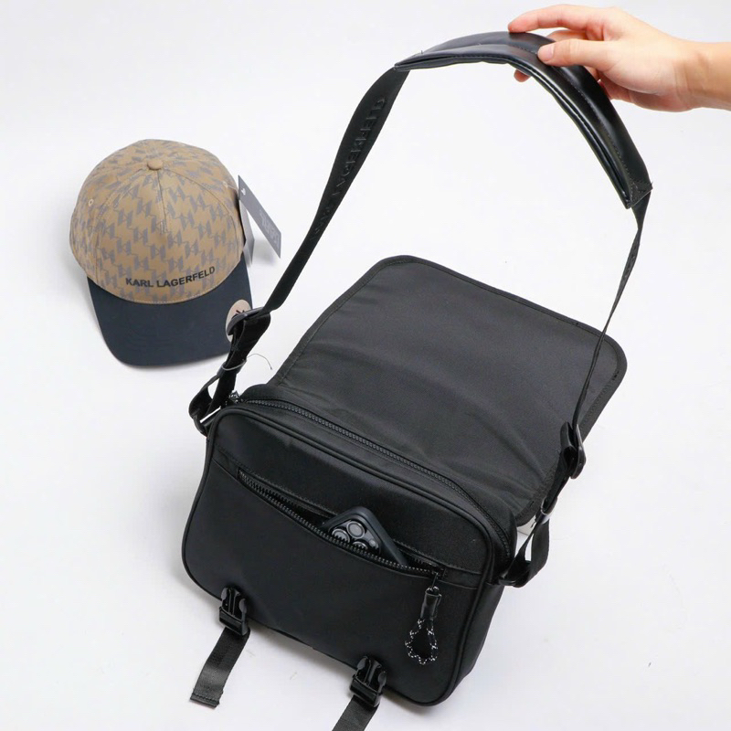 Túi Karl đeo chéo nam