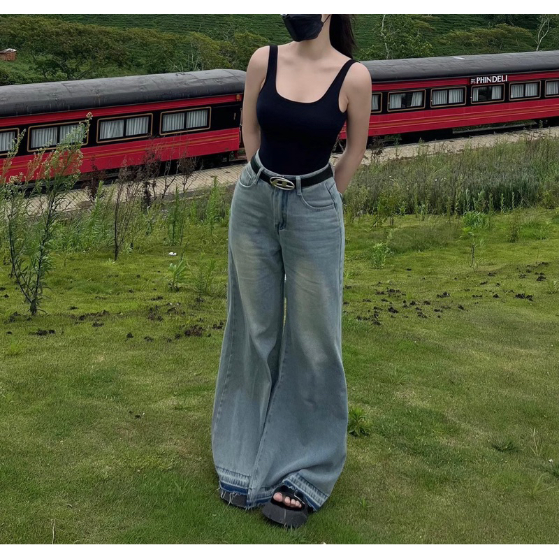 Bodysuit hở lưng dây mảnh jumsuit